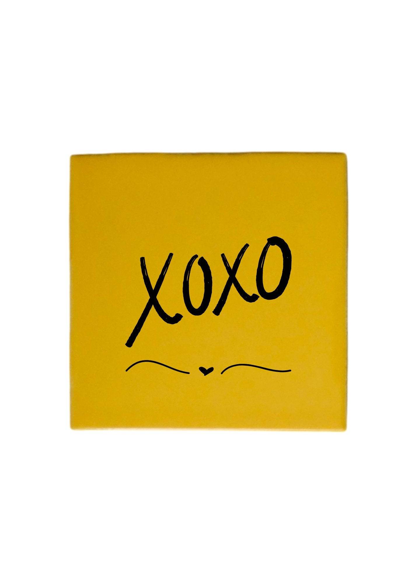 Gekleurd Tegeltje 10 x 10 cm - 'XOXO' - Stijlvolle Decoratie - Sticker82