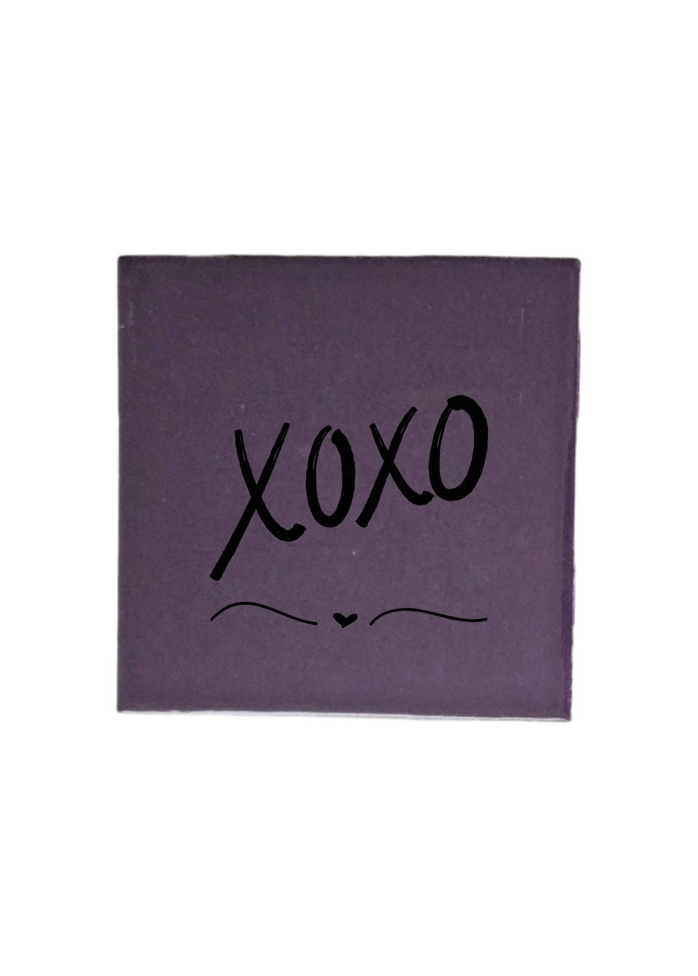 Gekleurd Tegeltje 10 x 10 cm - 'XOXO' - Stijlvolle Decoratie - Sticker82